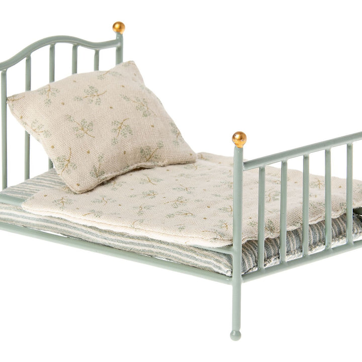 Maileg Vintage Bed, Mouse image 1
