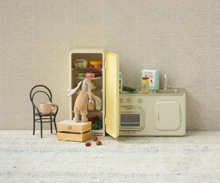 Maileg Kitchen, Miniature image 2
