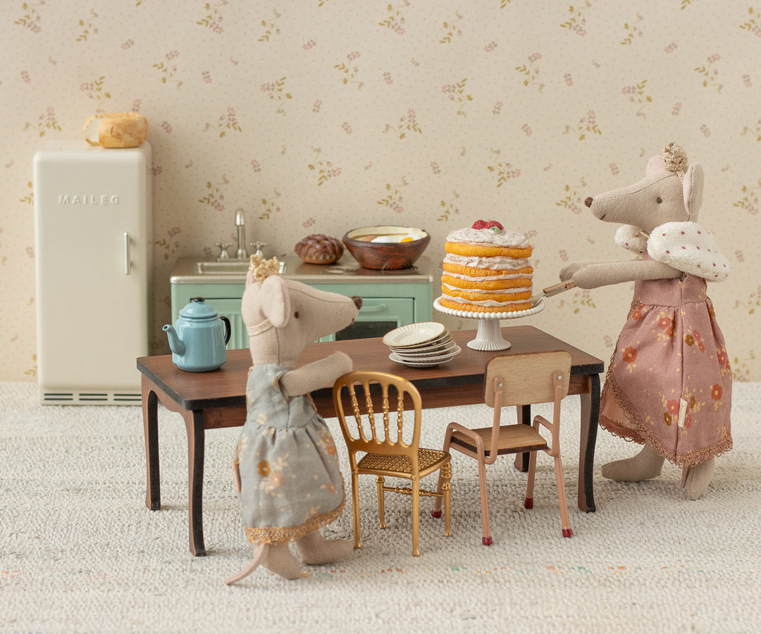 Maileg Party cake and cake stand, Mouse