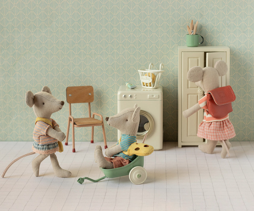 Maileg Big Sister, Tricycle Mouse, - Coral