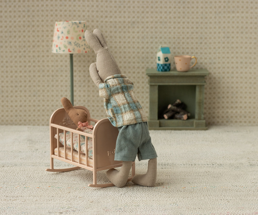 Maileg Rabbit Size 1, Classic - Shirt and Shorts image 1