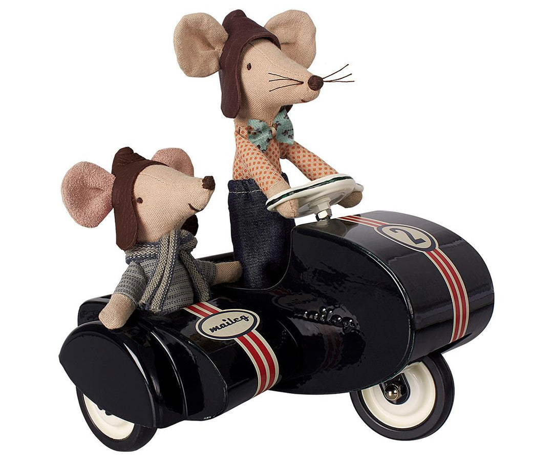 Maileg Dad Racer Mouse image 1