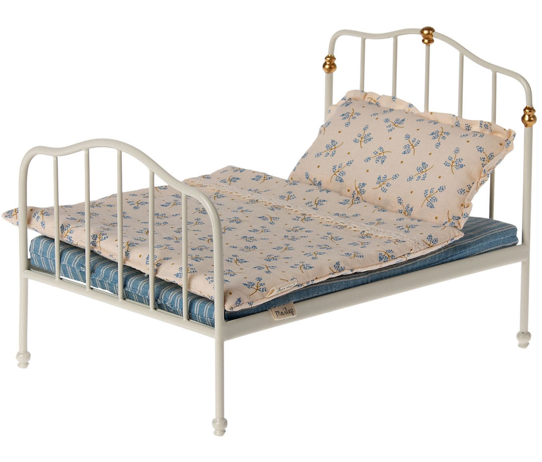 Maileg Mouse Bed - Off-White image 0
