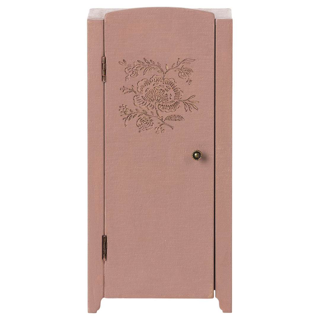 Maileg Miniature Closets image 8