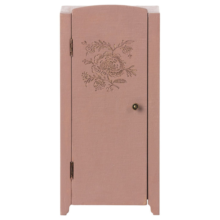 Maileg Miniature Closets image 8