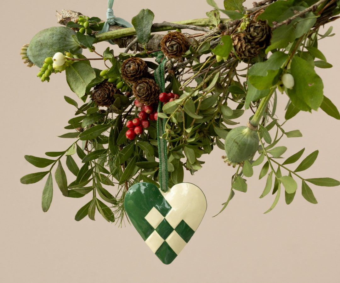 Maileg Metal Ornament, Small Heart - Dark Green image 1