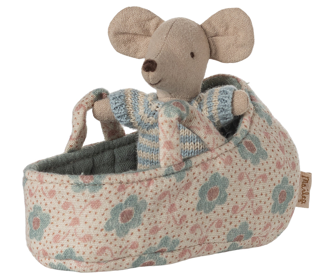 Maileg Baby mouse in carry cot - Blue image 2