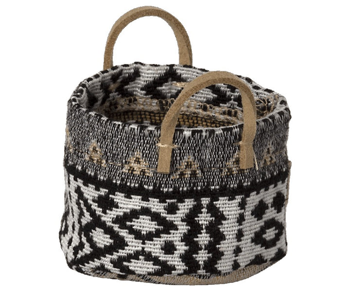 Maileg Small Basket image 1