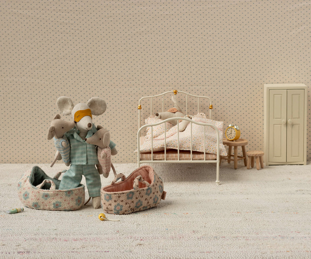 Maileg Baby mouse in carry cot - Blue image 1