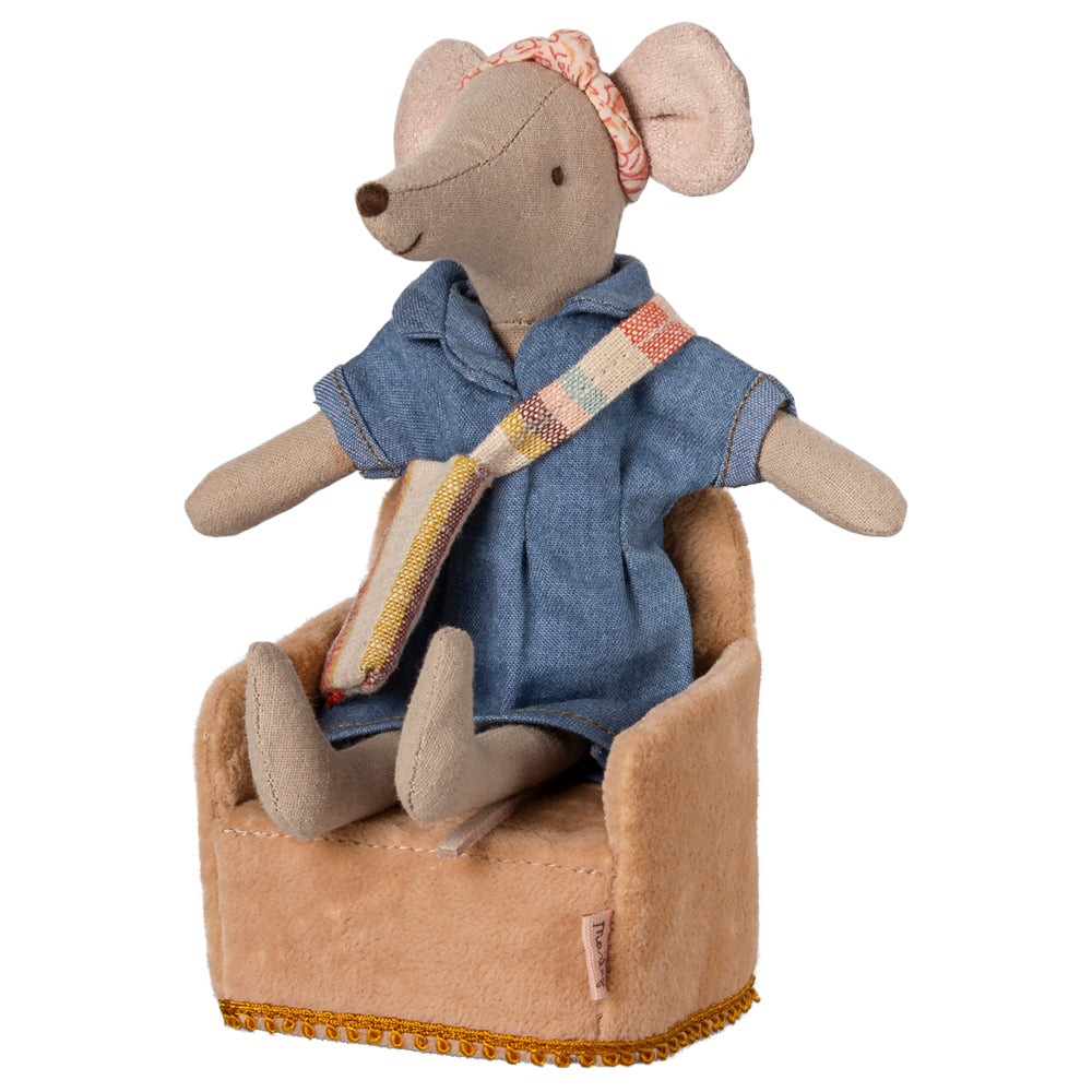 Maileg Folding Chair, Mouse - Powder image 2