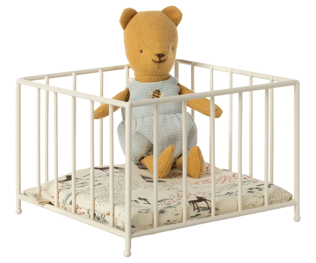 Maileg Playpen, Micro image 2