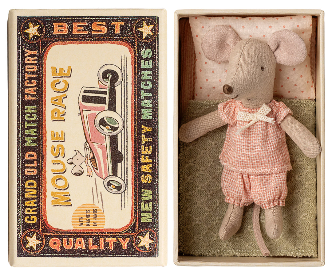 Maileg Little sister mouse in matchbox image 0