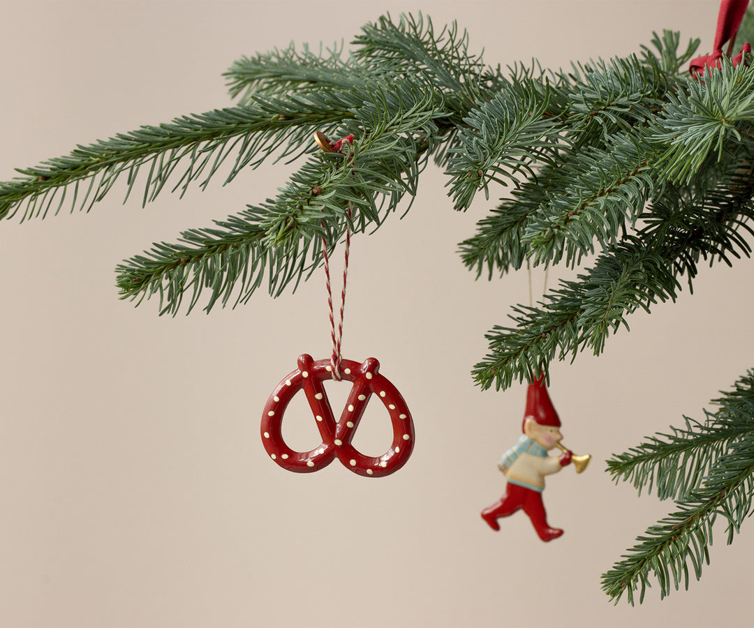 Maileg Metal Ornament, Pretzel - Dot image 1