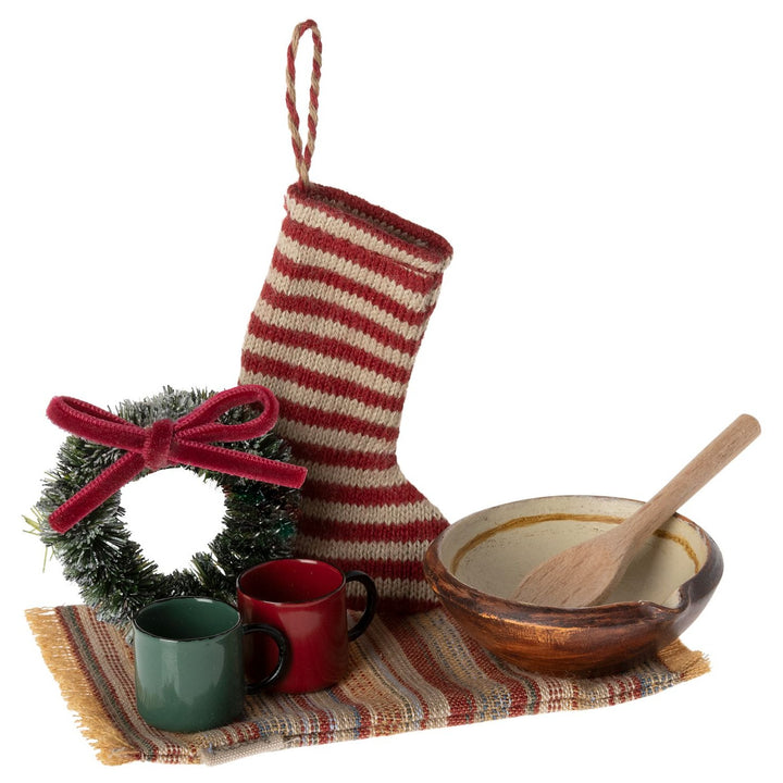 Maileg Cosy Christmas Set image 1