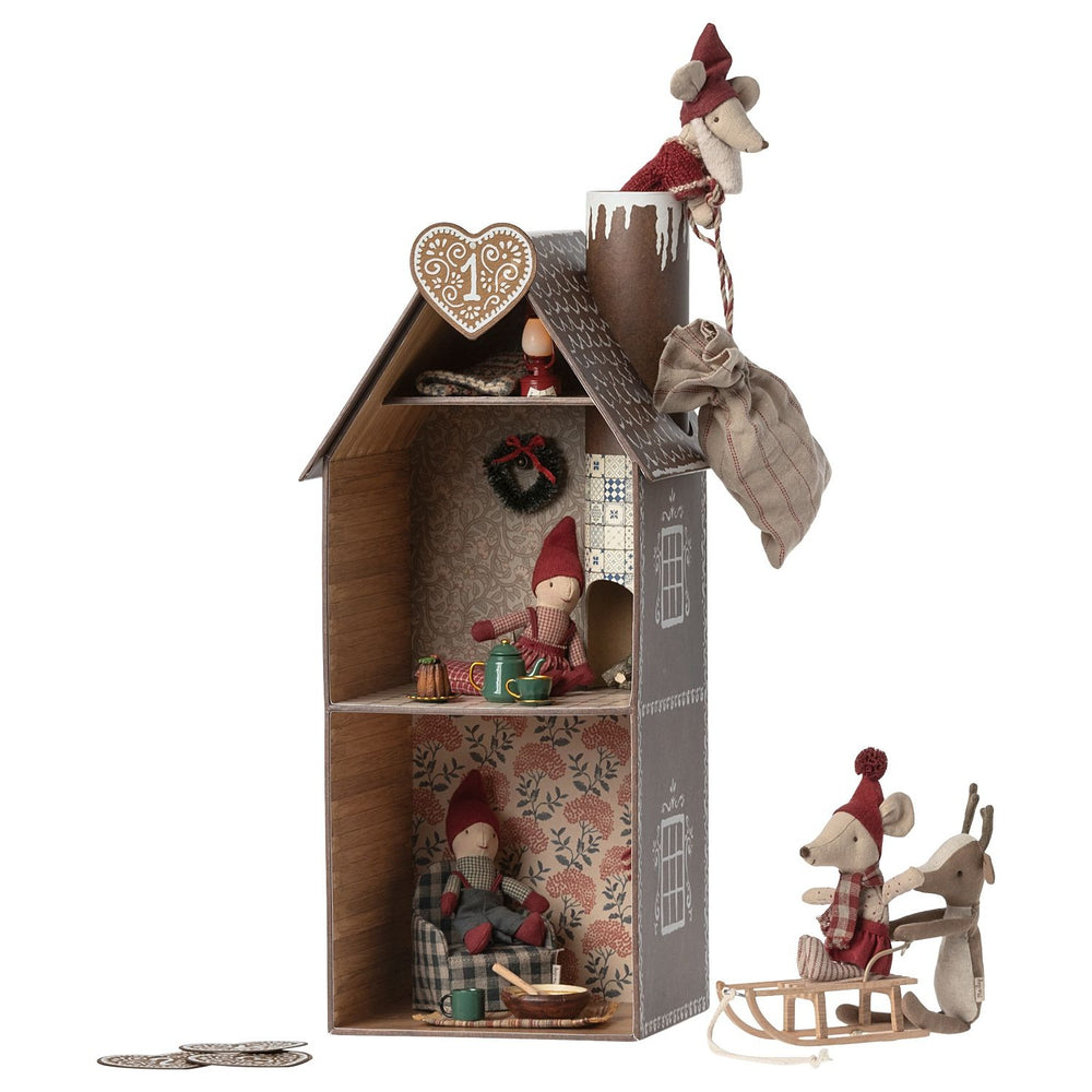 Maileg Gingerbread House, Mouse image 1