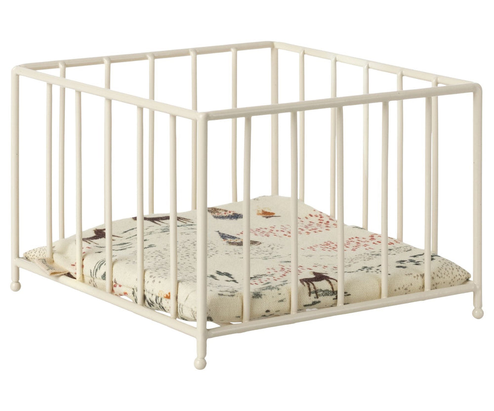 Maileg Playpen, Micro image 1