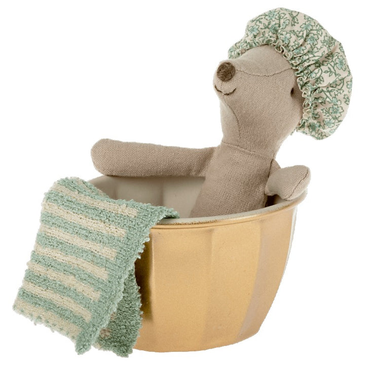 Maileg Wellness Mouse image 0