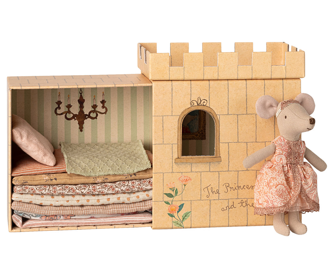 Maileg Princess and the Pea, Big Sister Mouse image 0