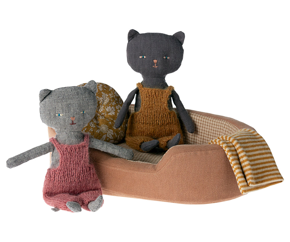 Maileg Cosy Basket, Small - Brown image 1