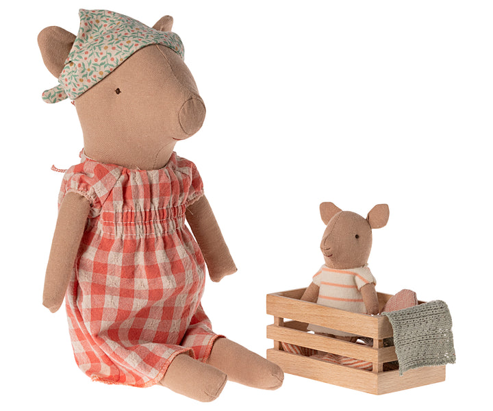 Maileg Pig, Girl image 2