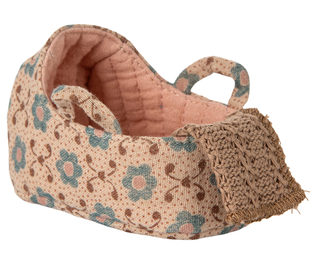 Maileg Carry cot, Baby mouse - Rose image 0