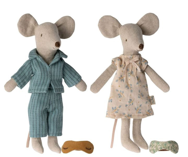 Maileg Mum and Dad Mice in Cigar Box image 1