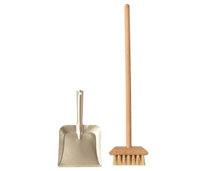 Maileg Broom Set image 1