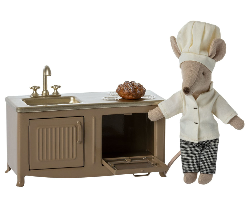 Maileg Kitchen, Mouse - Light Brown image 1